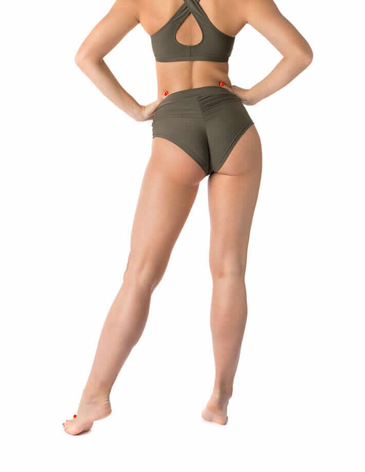 Scrunch pole shorts Lola | Shorts | Color: black | Pole Shorts | Dragonfly Pole Dance Clothing and Bikram Hot Yoga Wear