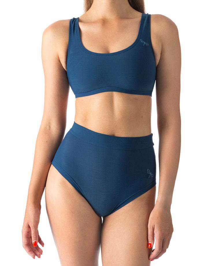 Scrunch pole shorts Lola | Shorts | Color: black | Pole Shorts | Dragonfly Pole Dance Clothing and Bikram Hot Yoga Wear