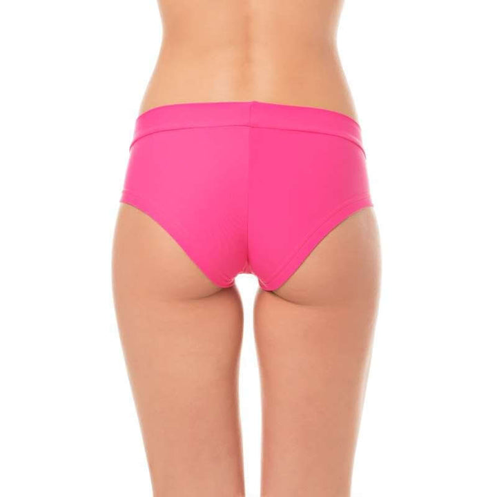 Low waisted shorts Mia | Short de pole fitness taille basse | Color: ruby | Pole Shorts | Dragonfly Pole Dance Clothing and Bikram Hot Yoga Wear