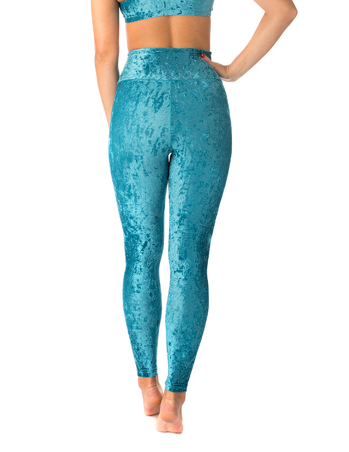 {{ product.title }} | {{ product.type }} Dragonfly Clothing